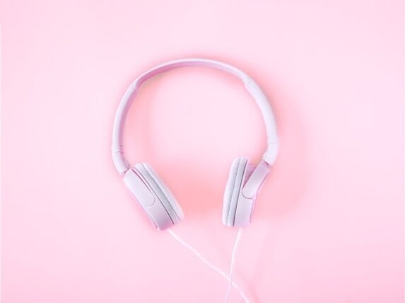 【2023最新】ルセラフィムの人気ナンバーワンの曲はどれ?